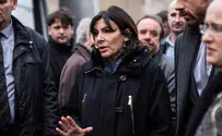 Paris mayor: Trump is very stupid