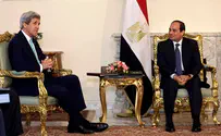 Kerry meets Sisi following his call for Israel-PA peace