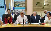 "דוחה את הקולות הפוסלים את ליברמן"