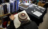 Canadian buys ad to apologize for anti-Semitic act in the 1950s