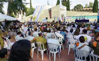 Disabled IDF volunteer recognized at award ceremony