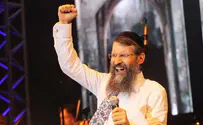 Watch: Avraham Fried releases new single 'Atah Bechartanu'