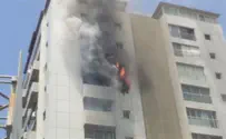 Firefighters battle enormous blaze in Ramat Gan