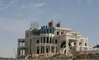 עתירה: מדוע לא נהרסת טירה ערבית לא חוקית?