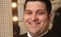 IDF cantor performs at IDC graduation
