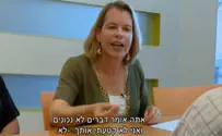 צפו: הפרופ' שיצאה מכליה