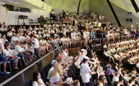 1000 Russian-speaking Birthright participants celebrate Israel