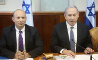 הדרישה: להכפיש את אביו של בנט