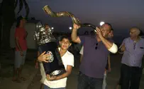 Courtesy Elei Sinai community in Palmachim Watch: The expelees brought Torah and prayer to the Kibbutz