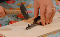 יצירות בפטיש ומסמר   