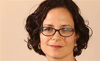 רחל עזריה: גישה לעומתית מסוכנת