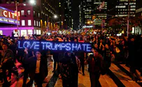 WATCH: Anti-Trump protester screams 'NO!!' as Trump takes oath