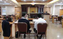 בחזרה לבית-הכנסת בהר נוף