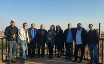 Likud leaders see Amona first-hand