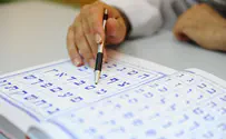 Тысячи студентов отправлены на изоляцию