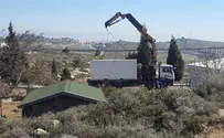 Семьи вернулись в Амону упаковать вещи