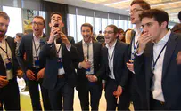 "ה' מלך" בביצוע מיוחד לגולשי ערוץ 7