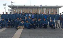 Bnei Akiva students embark on science and technology missions