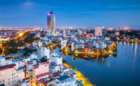 Rivlin travels to Vietnam