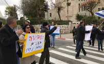 "כחלון, גם הילדים שלך מפחדים?"