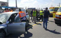 MDA spokesperson Woman killed in traffic accident in southern Israel