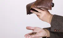 האם עניים משלמים יותר מעשירים?