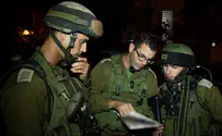 Terrorist throws explosives at soldier, gets shot