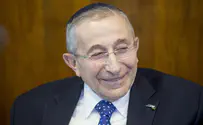 "איוונקה טראמפ מגיעה למניין הראשון"