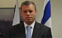 Watch: 'What makes us drop everything and come defend Israel?'