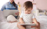הטאבלט מעכב את הדיבור של התינוקות?