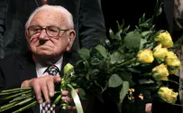 Children saved by ‘British Schindler’ dedicate Prague memorial