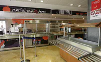 MKs clash with canteen workers over food portions