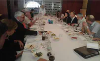 Israel looks to end crisis with Diaspora Jews