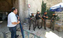 Sharing ice cream with police in Jerusalem