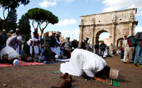 'We've been invaded': Italian mayor slams gov't migrant policy