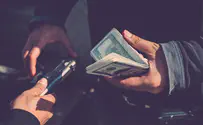 Arab mother arrested, suspected of terror money transfer