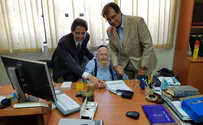 השגריר לא ויתר על ביקור אצל הרב