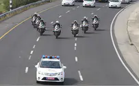 Police convoy escorts disabled children to Western Wall