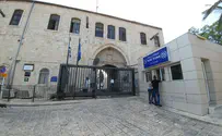 Arab breaks into Rabbi Eliyahu's home