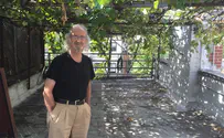 Manhattan’s only vineyard is run by an 89-year-old Iraqi Jew