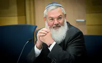 "כל יפי הנפש שותקים''