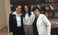 דרושה מהפכה נגדית     