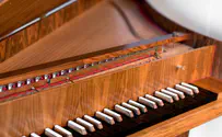 Holocaust survivor and renowned harpsichordist dies 