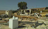 הקראוון הוחרם - המשפחה תפגין