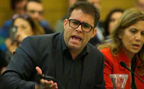 "פליטת פה מטופשת של פקיד עם דרגות"