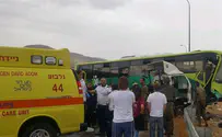 Один погибший и 11 раненых. ДТП в долине реки Иордан. Видео