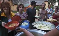 White Afrikaners slaughtered, destitute; media silent