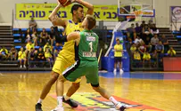 נתקעו בארה"ב: מכבי חיפה הובסה 61:90