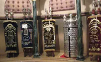 Syria accuses Israel of stealing artifacts from synagogue