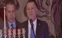 הדלקת הנרות הקצרה והמרגשת ביותר 